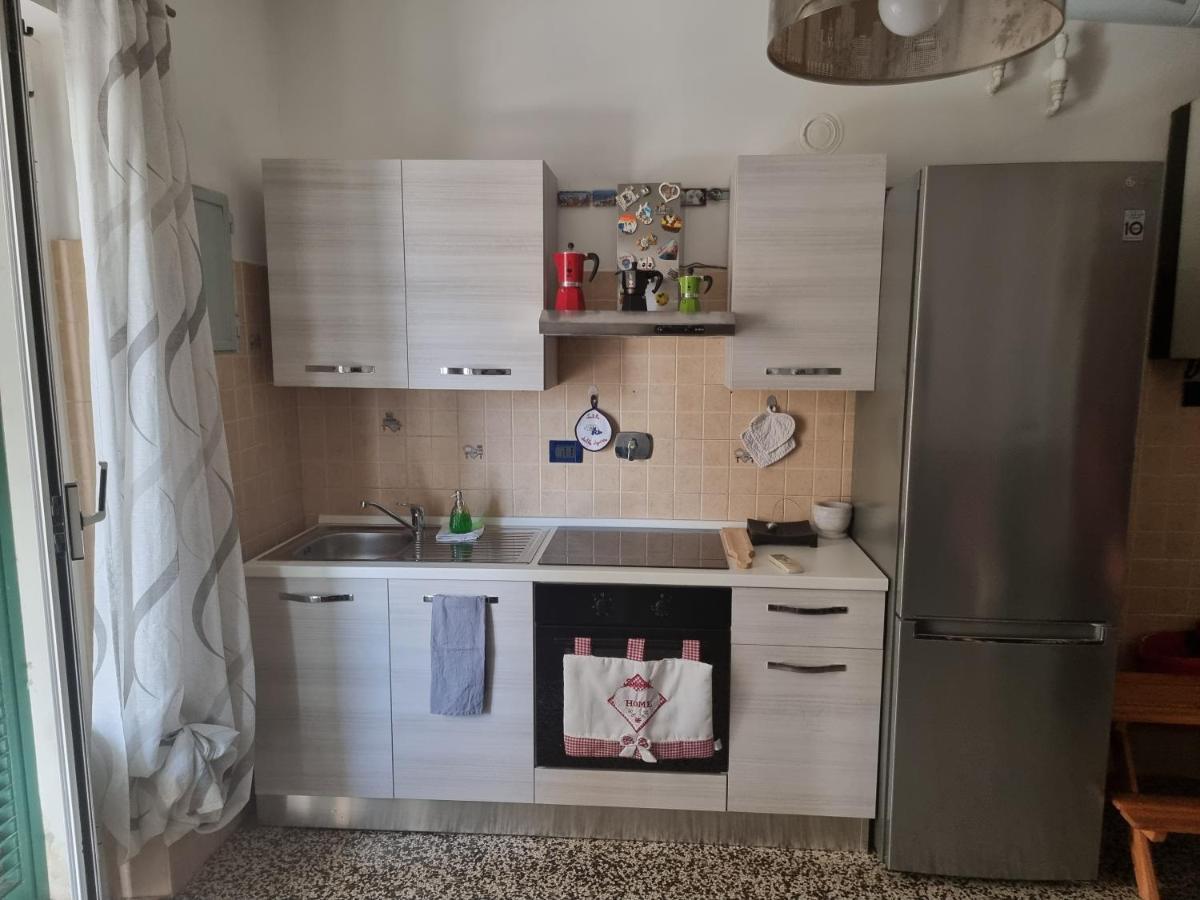 Al Mare Da Gaia Apartment Savona Ngoại thất bức ảnh